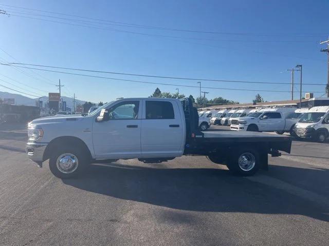 2024 RAM Ram 3500 Chassis Cab RAM 3500 TRADESMAN CREW CAB CHASSIS 4X4 60 CA