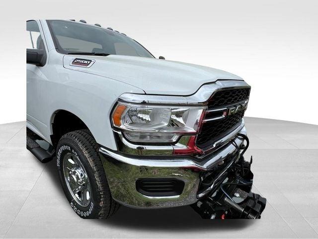 2024 RAM Ram 2500 RAM 2500 TRADESMAN REGULAR CAB 4X4 8 BOX