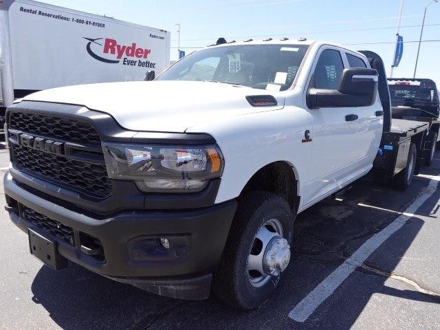 2024 RAM Ram 3500 Chassis Cab RAM 3500 TRADESMAN CREW CAB CHASSIS 4X4 60 CA