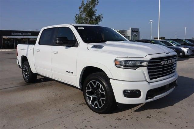 2025 RAM Ram 1500 RAM 1500 LARAMIE CREW CAB 4X4 57 BOX