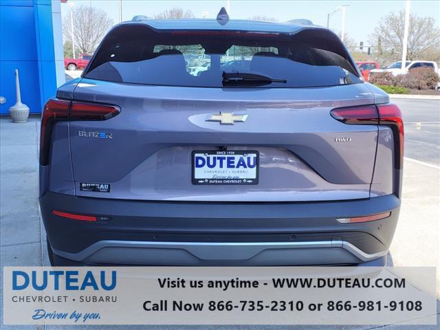 2024 Chevrolet V Blazer eAWD 2LT