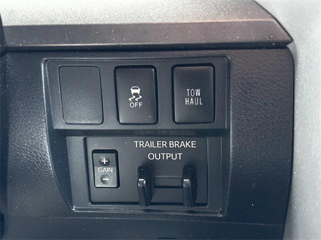 2018 Toyota Tundra SR5 5.7L V8