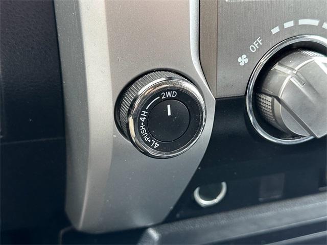 2018 Toyota Tundra SR5 5.7L V8