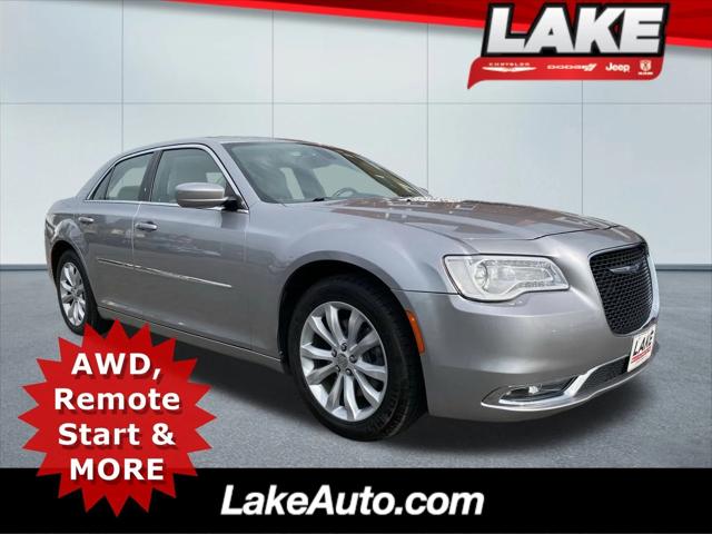 2016 Chrysler 300 Limited