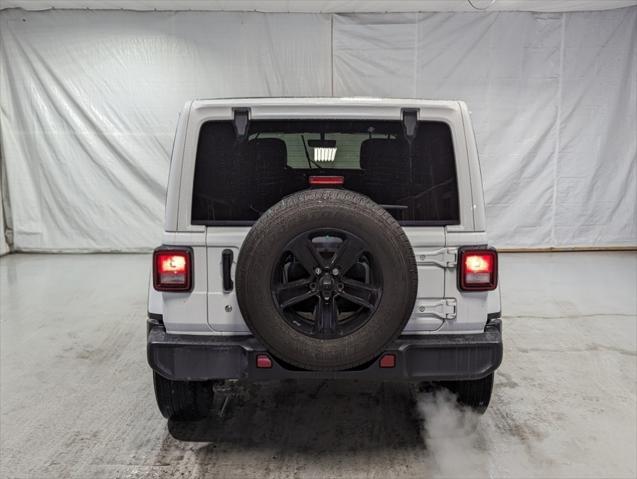 2020 Jeep Wrangler Sahara Altitude 4X4