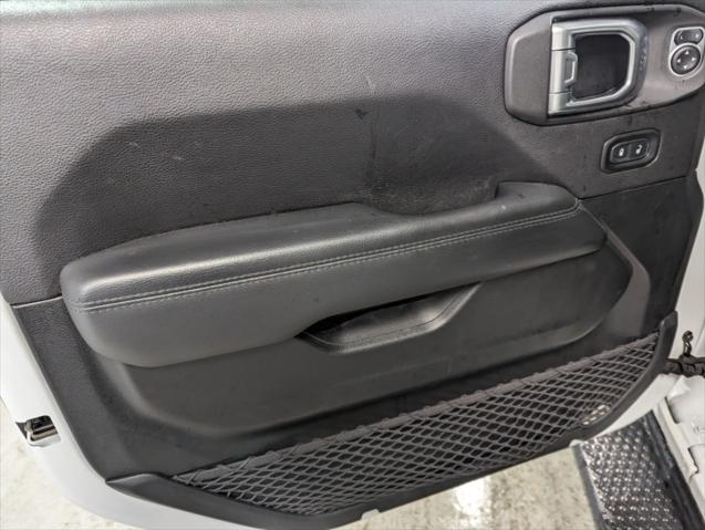 2020 Jeep Wrangler Sahara Altitude 4X4