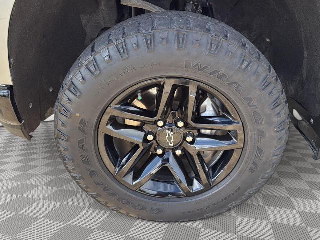 2022 Chevrolet Silverado 1500 4WD Crew Cab Short Bed LT Trail Boss