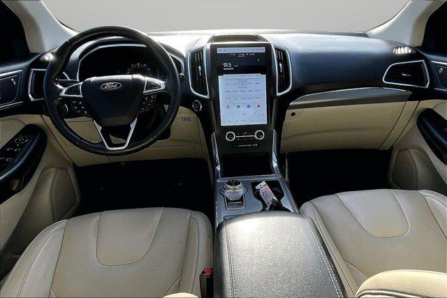 2021 Ford Edge Titanium