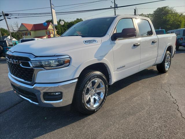 2025 RAM Ram 1500 RAM 1500 BIG HORN CREW CAB 4X4 64 BOX