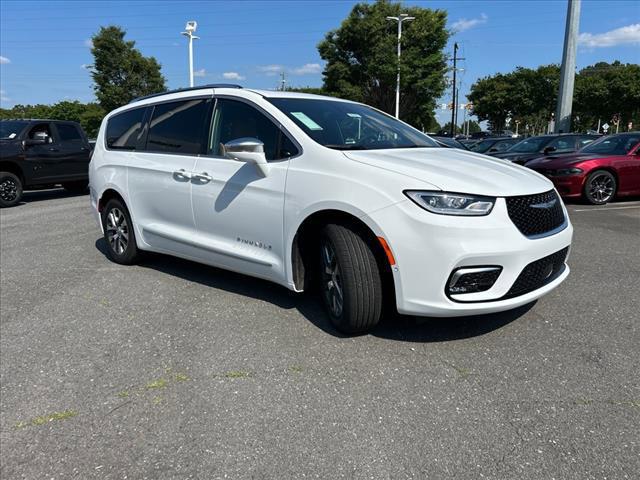 2024 Chrysler Pacifica Hybrid PACIFICA PLUG-IN HYBRID PINNACLE