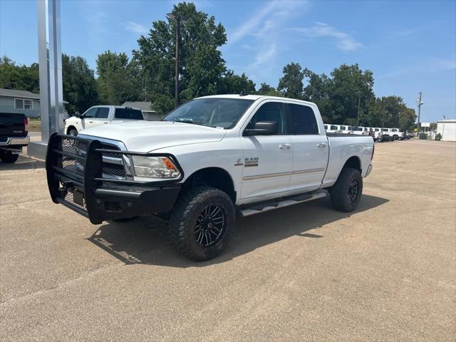 2017 RAM 2500 SLT Crew Cab 4x4 64 Box