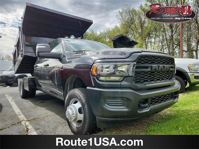 2023 RAM Ram 3500 Chassis Cab RAM 3500 TRADESMAN CREW CAB CHASSIS 4X4 60 CA