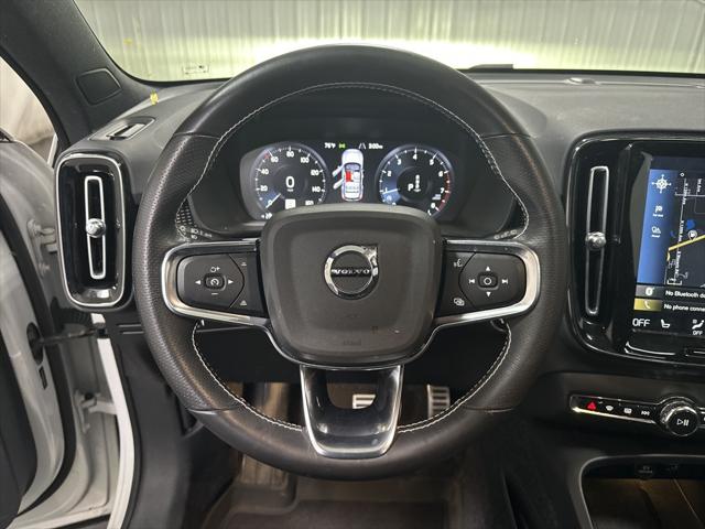 2021 Volvo XC40 T5 R-Design