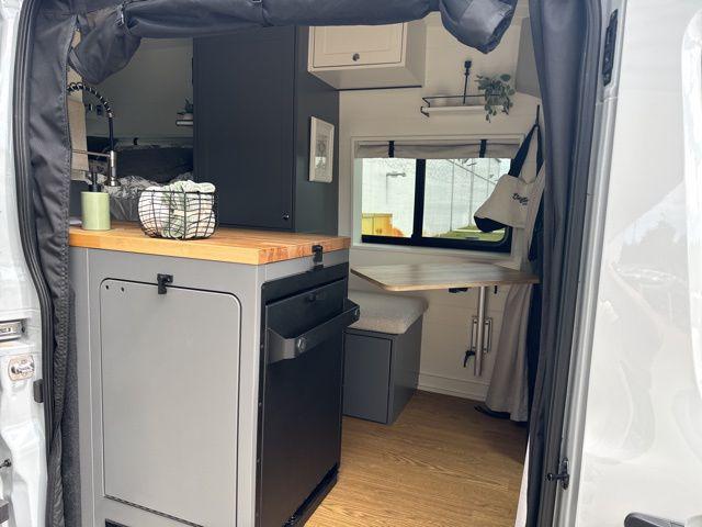2023 Ford Transit Cargo Van Base