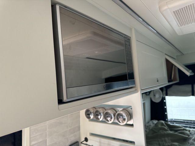 2023 Ford Transit Cargo Van Base