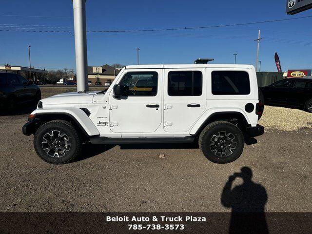 2024 Jeep Wrangler 4-Door Sahara 4x4
