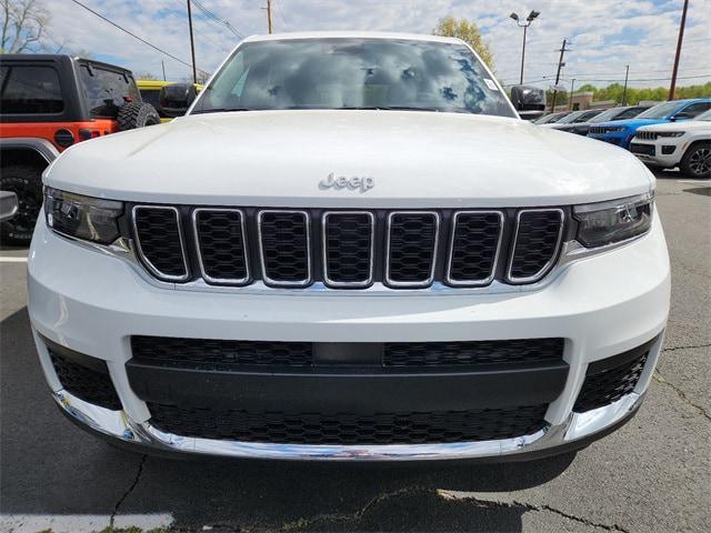 2024 Jeep Grand Cherokee GRAND CHEROKEE L LAREDO 4X4