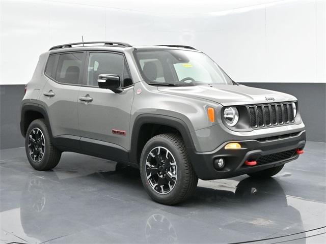 2023 Jeep Renegade Trailhawk 4x4