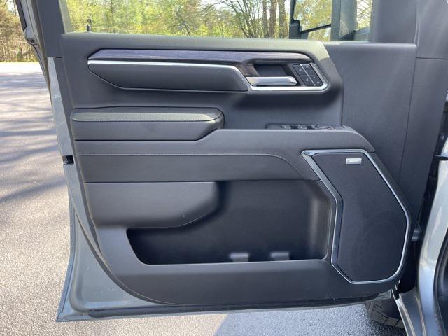 2024 Chevrolet Silverado 2500HD 4WD Crew Cab Standard Bed LTZ