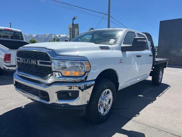 2024 RAM Ram 3500 RAM 3500 TRADESMAN CREW CAB 4X4 8 BOX