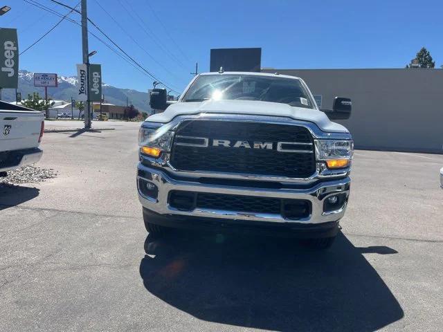 2024 RAM Ram 3500 RAM 3500 TRADESMAN CREW CAB 4X4 8 BOX