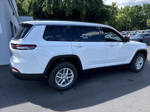 2024 Jeep Grand Cherokee GRAND CHEROKEE L LAREDO X 4X4