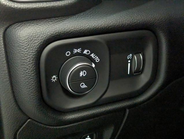 2021 Ram 1500 Big Horn Crew Cab 4x4 5'7" Box