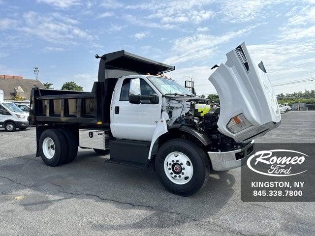 2025 Ford F-650 F650 REG CAB