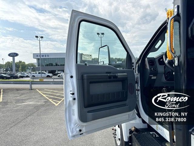2025 Ford F-650 F650 REG CAB