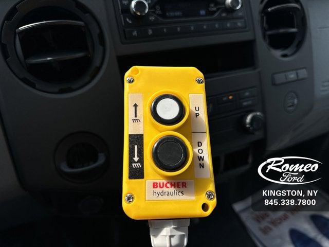 2025 Ford F-650 F650 REG CAB
