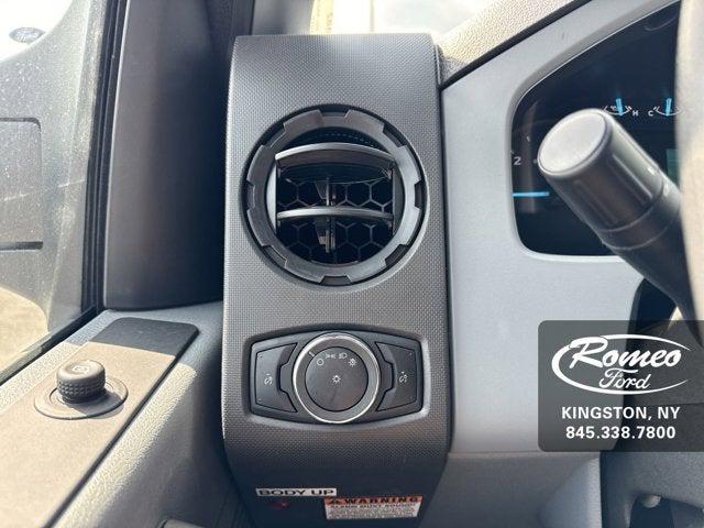2025 Ford F-650 F650 REG CAB
