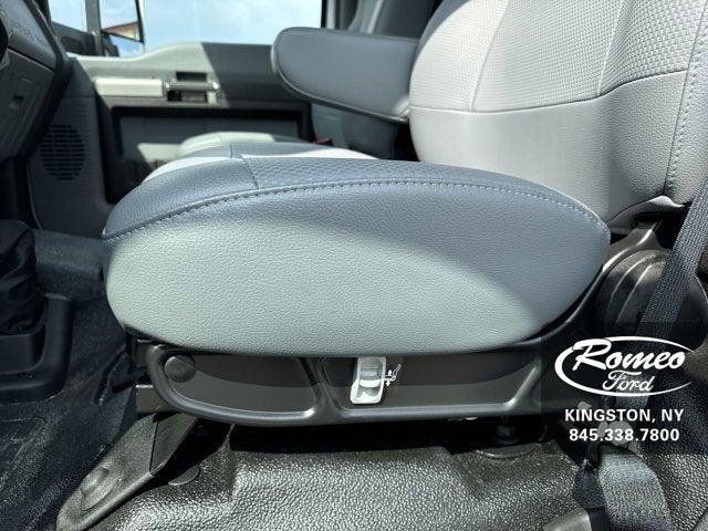 2025 Ford F-650 F650 REG CAB