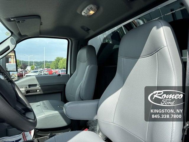2025 Ford F-650 F650 REG CAB