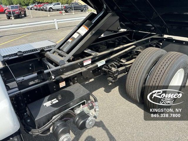 2025 Ford F-650 F650 REG CAB