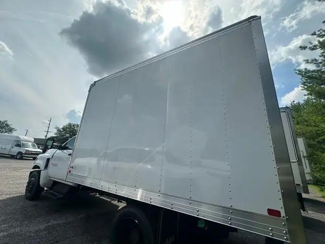 2024 Chevrolet Silverado 6500HD 1WT