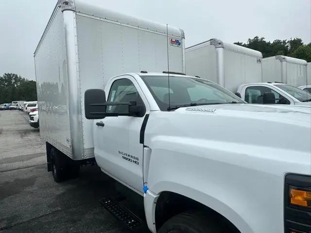 2024 Chevrolet Silverado 6500HD 1WT