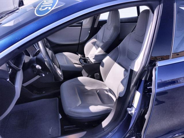 2015 Tesla Model S 70