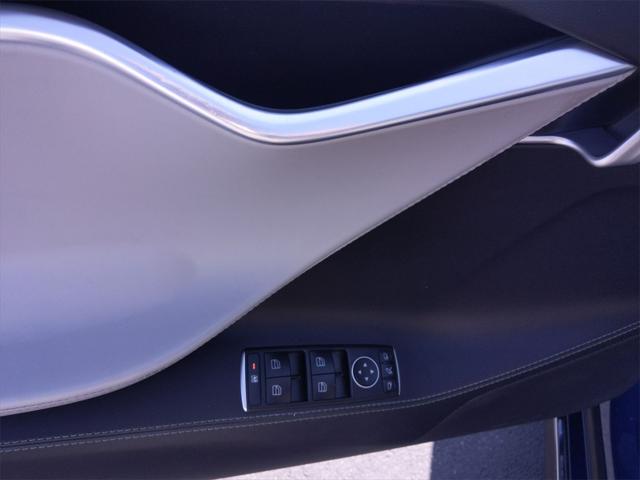 2015 Tesla Model S 70