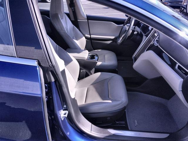 2015 Tesla Model S 70