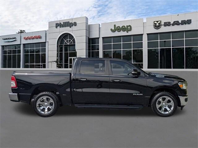 2020 RAM 1500 Lone Star Crew Cab 4x2 57 Box