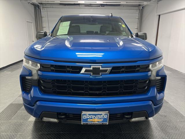 2022 Chevrolet Silverado 1500 4WD Crew Cab Short Bed RST