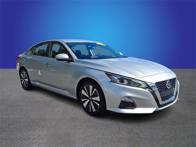 2022 Nissan Altima SV FWD