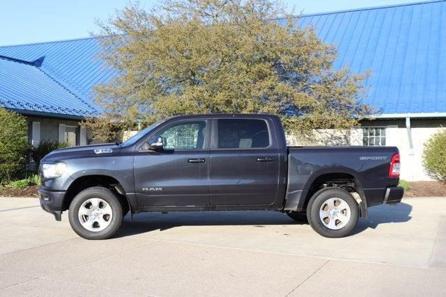 2020 RAM 1500 Big Horn Crew Cab 4x4 57 Box