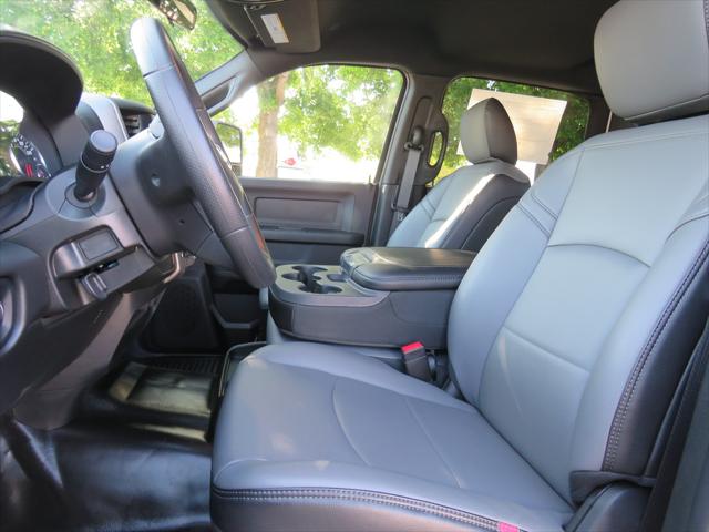2024 Ram 3500 Tradesman/SLT/Laramie/Limited