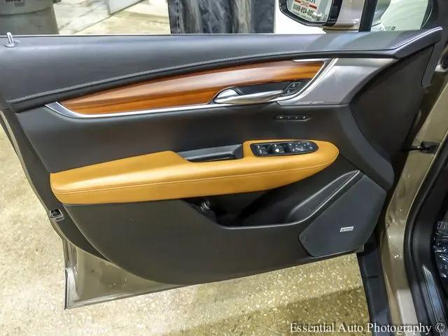 2023 Cadillac XT5 FWD Premium Luxury
