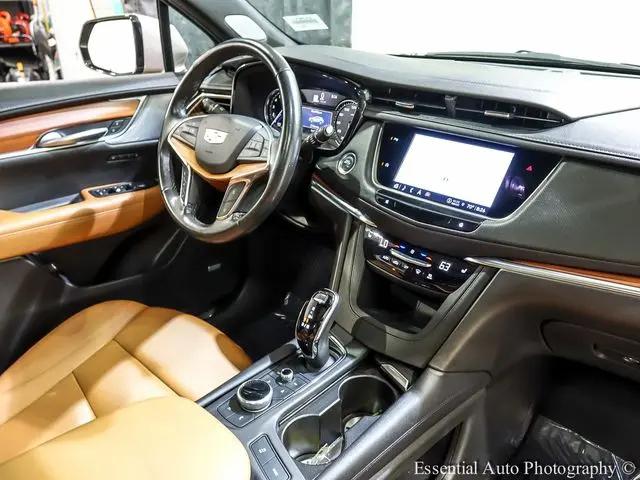 2023 Cadillac XT5 FWD Premium Luxury