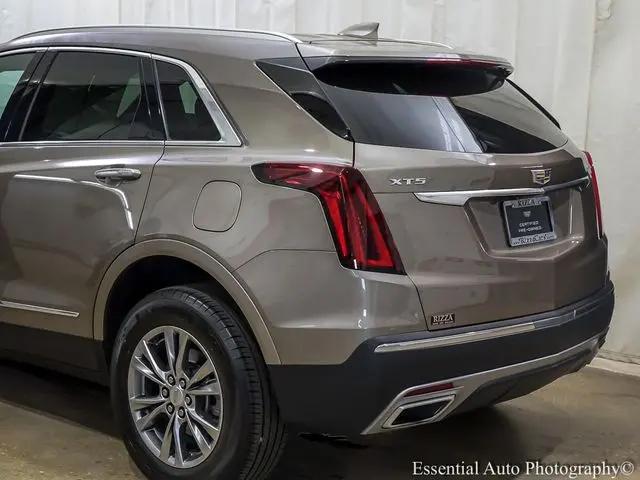 2023 Cadillac XT5 FWD Premium Luxury