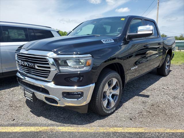 2023 RAM 1500 Laramie Crew Cab 4x4 57 Box