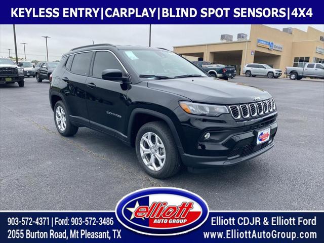 2024 Jeep Compass COMPASS LATITUDE 4X4