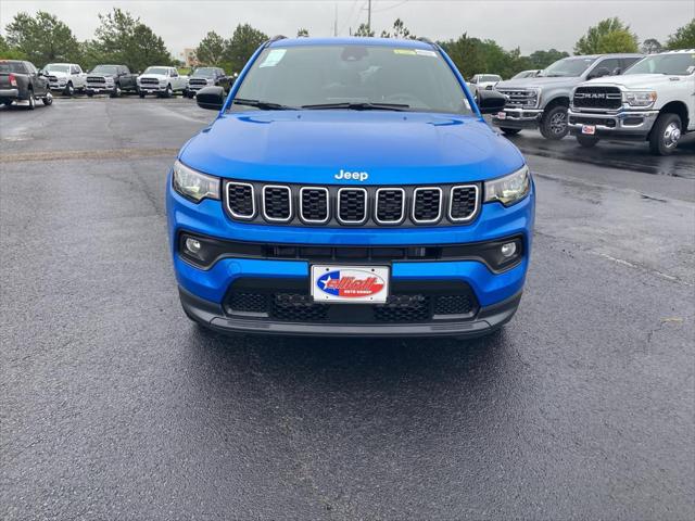 2024 Jeep Compass COMPASS LATITUDE 4X4